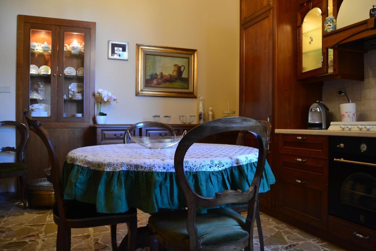 La Maison De Lavinia カターニア エクステリア 写真